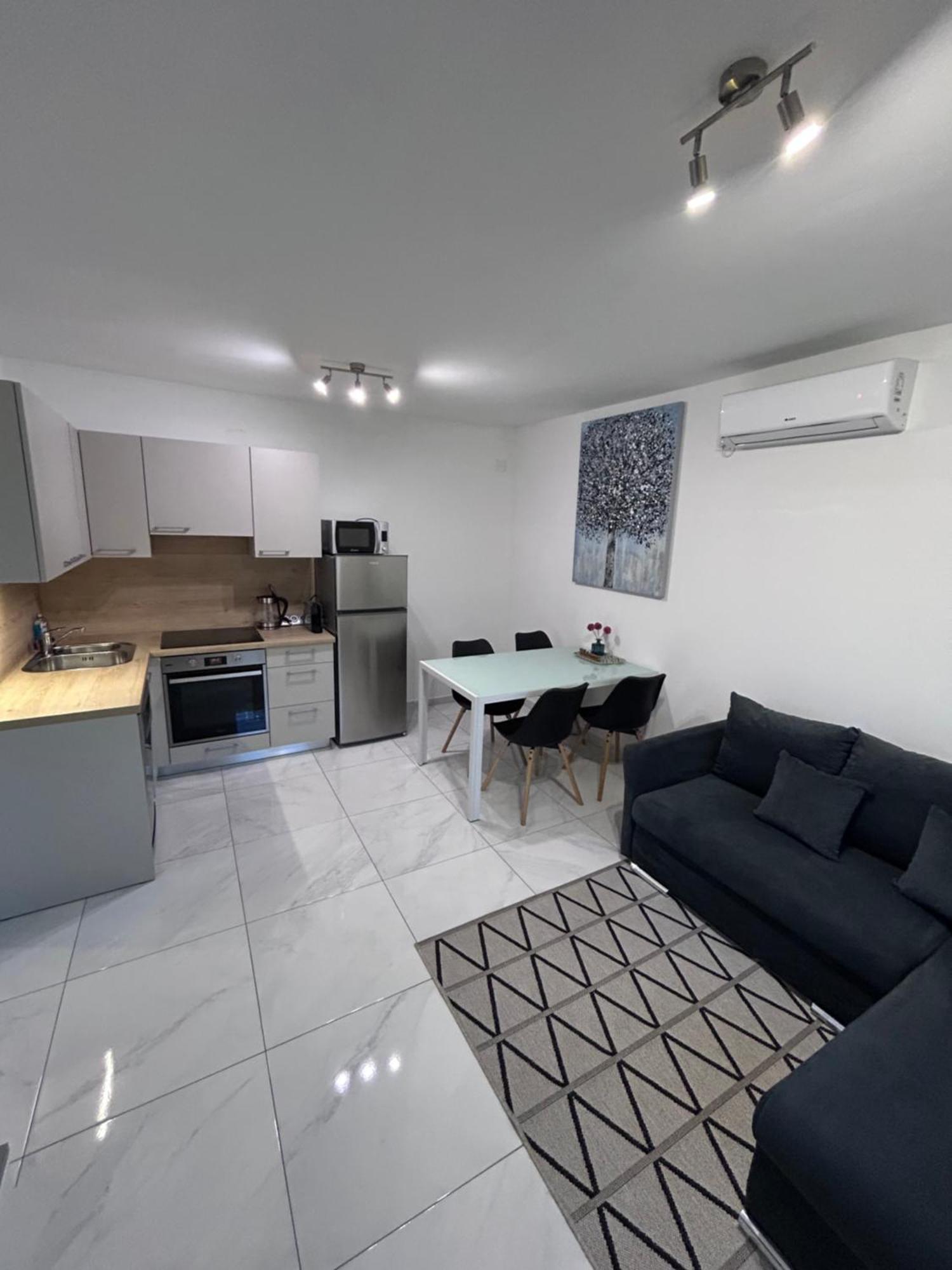 Appartement Ivaana à Banjol Extérieur photo